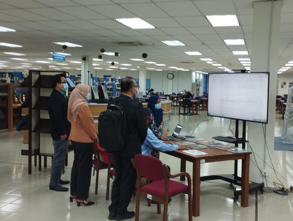 UMPLib - Lawatan Penilaian Akreditasi Penuh bagi program Sarjana Pengurusan Projek oleh MQA ke Perpustakaan Kampus Gambang