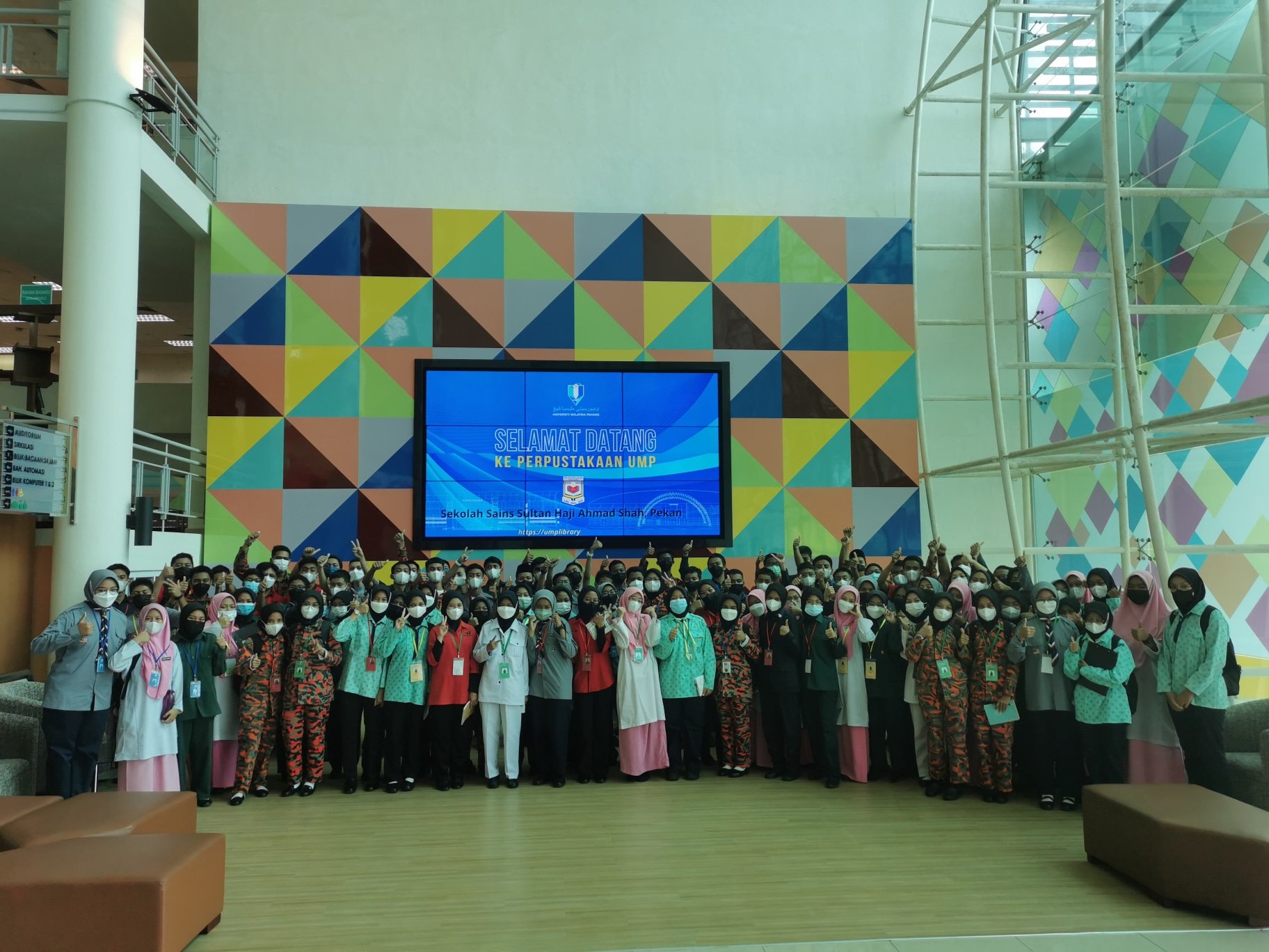 UMPLib - Lawatan Sambil Belajar Sekolah Sains Sultan Haji Ahmad Shah Pekan